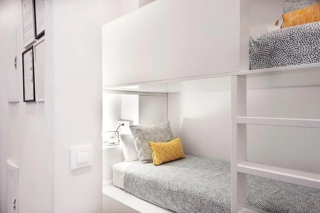 Apartment Precioso Apartamento Nuevo En Sevilla Centro 6 Pax Wifi Spain