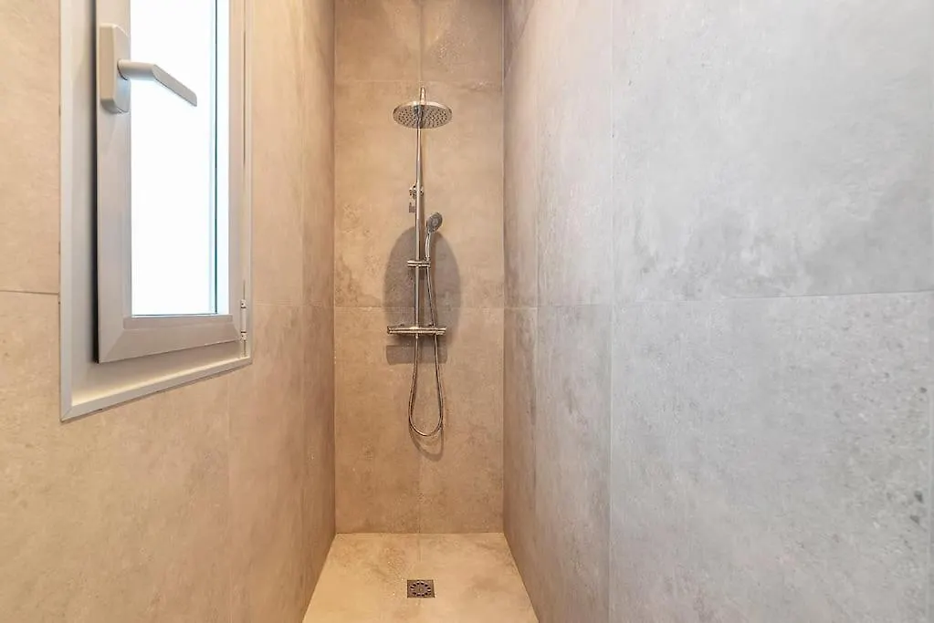 Precioso Apartamento Nuevo En Sevilla Centro 6 Pax Wifi 0*, Seville Spain