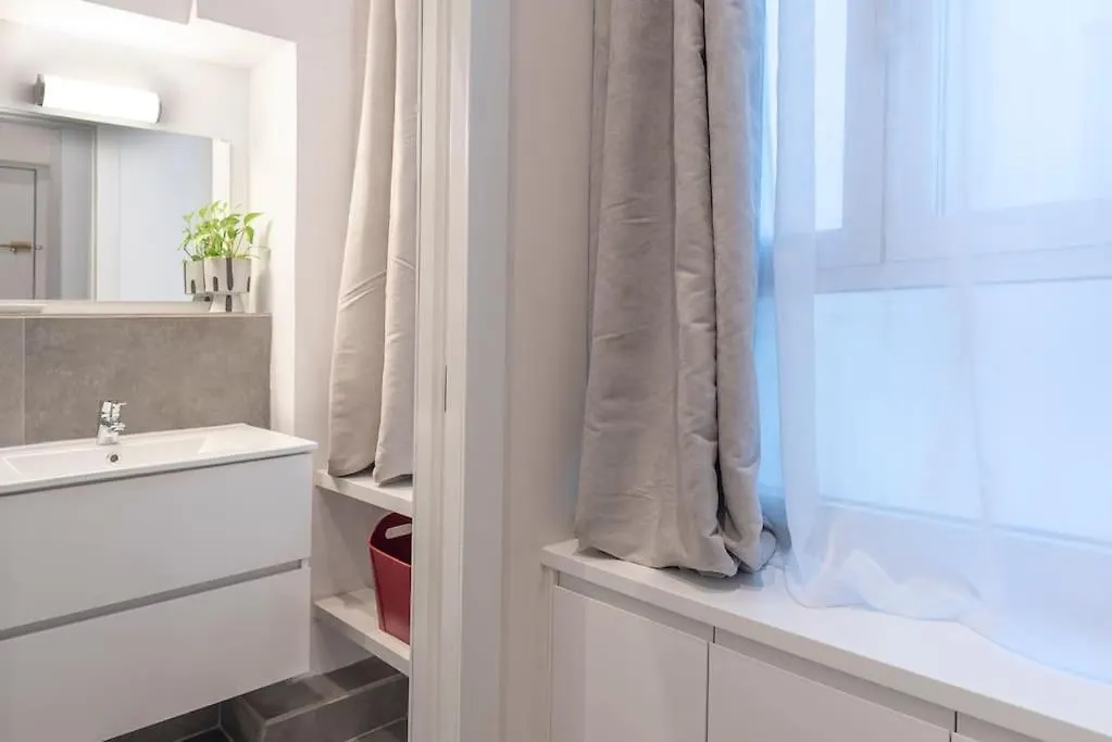 Precioso Apartamento Nuevo En Sevilla Centro 6 Pax Wifi Lägenhet